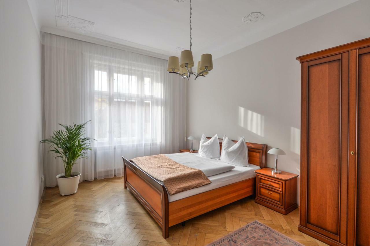 Art Nouveau Residence Прага Екстериор снимка